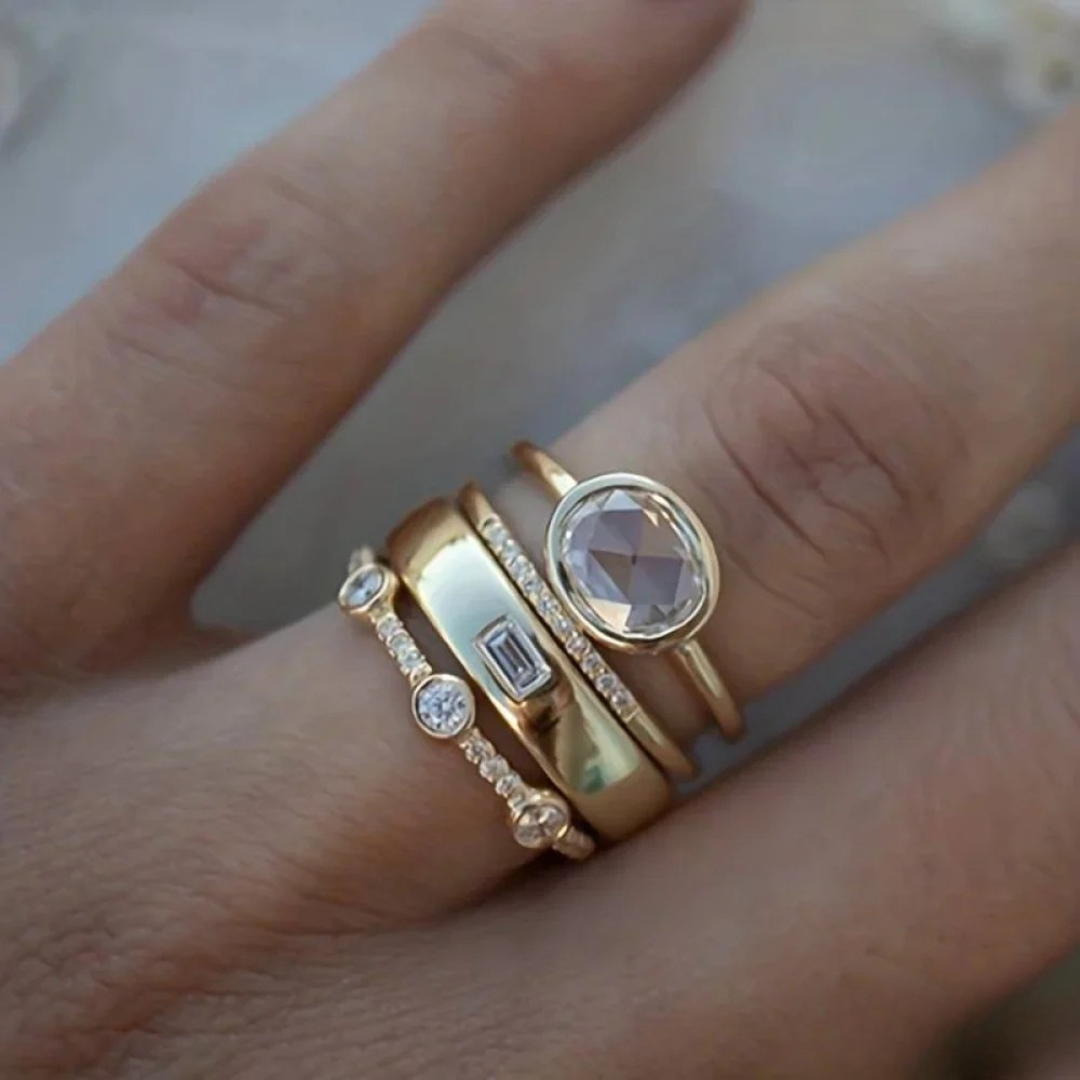 Angelie™ - Bague vintage en finition or, sertie de zirconium