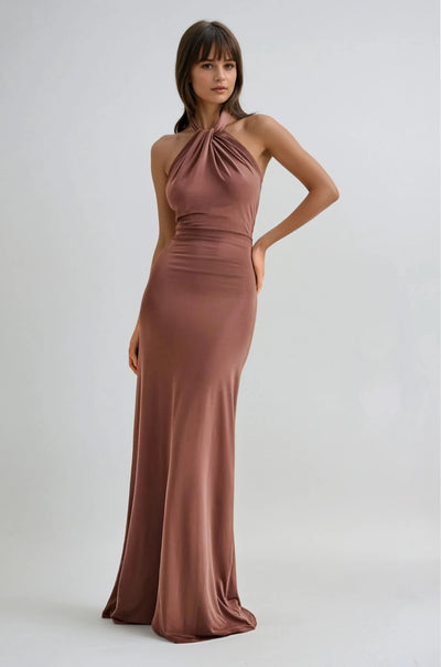 Cheraine™ - Robe longue et élégante à encolure halter