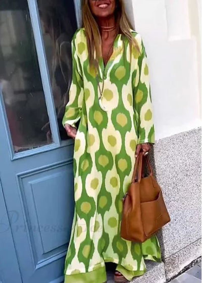 Gemma™ - Robe imprimée décontractée à col V