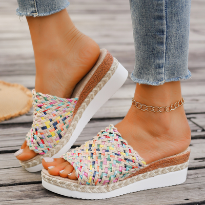 Nora™ - Sandales de Plage Tissées