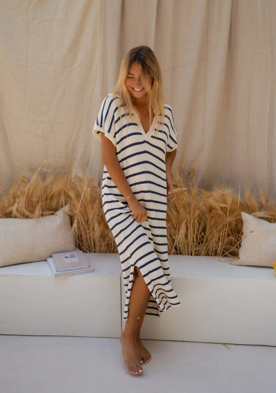 Noeleen™ - Robe élégante à rayures